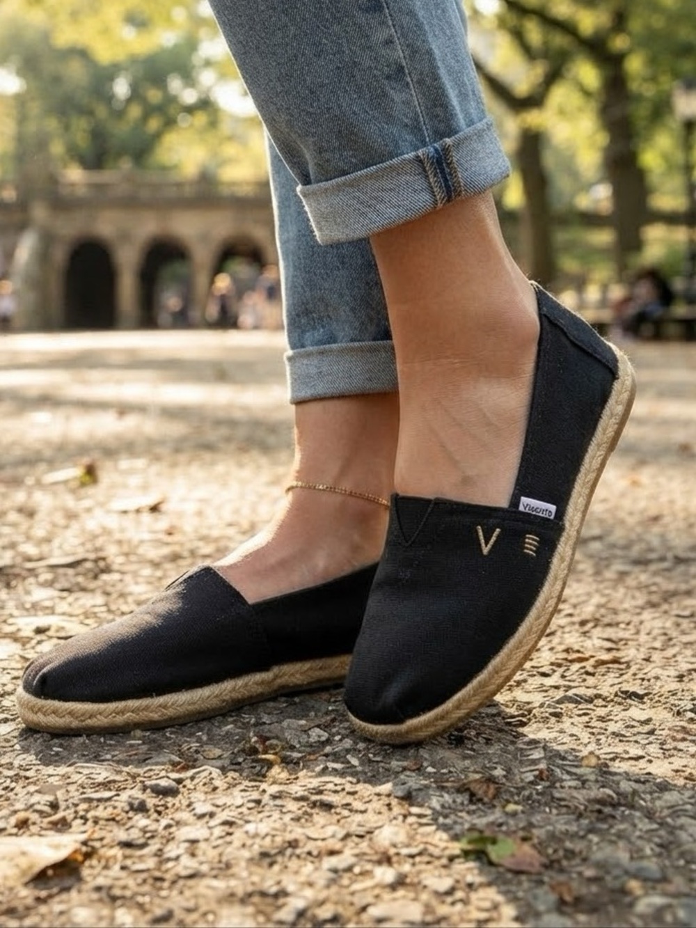 Viscata Barcelona Black Canvas Slip On Espadrilles Shoes EU 42 US W 11/ M 9